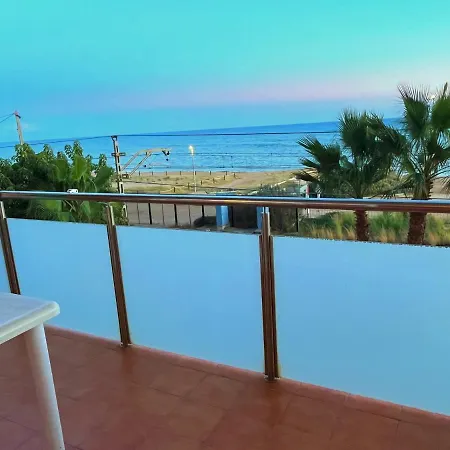 Con Vistas Al Mar Y Piscina * Pineda de Mar