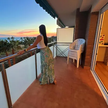 Con Vistas Al Mar Y Piscina Pineda de Mar